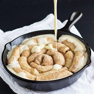 Cinnamon Roll Skillet Cake